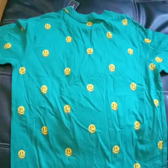 😍😍Teal drippin smiley tshirt😍😍😍 - Picture 6 of 6